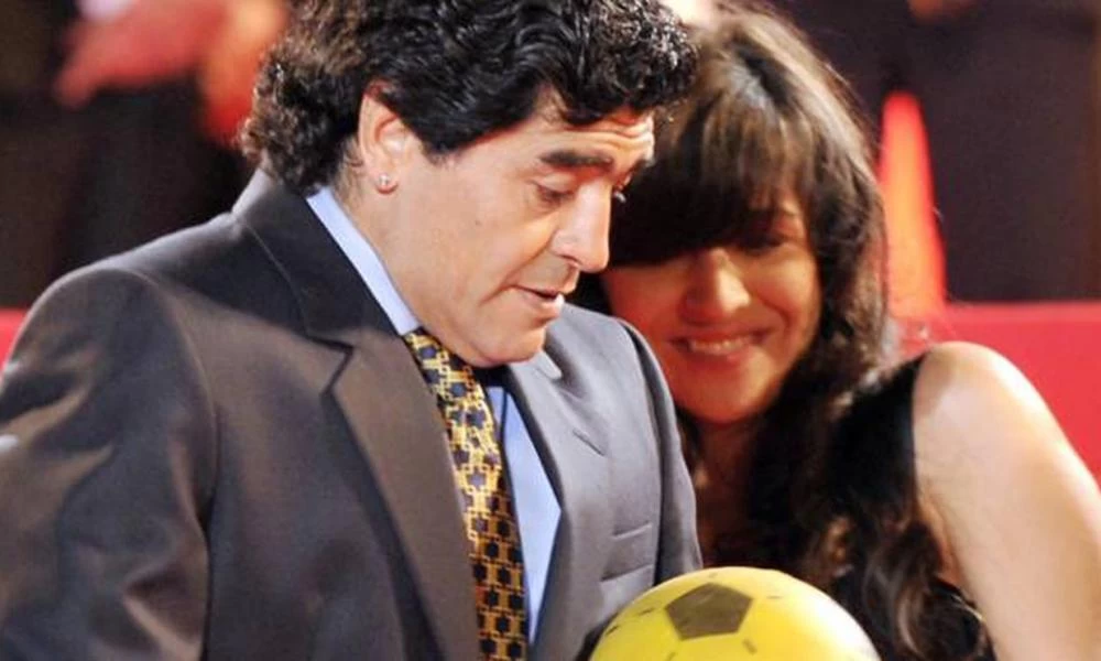 Ντιέγκο Μαραντόνα: H συγκινητική ανάρτηση της κόρης του για το θάνατό του